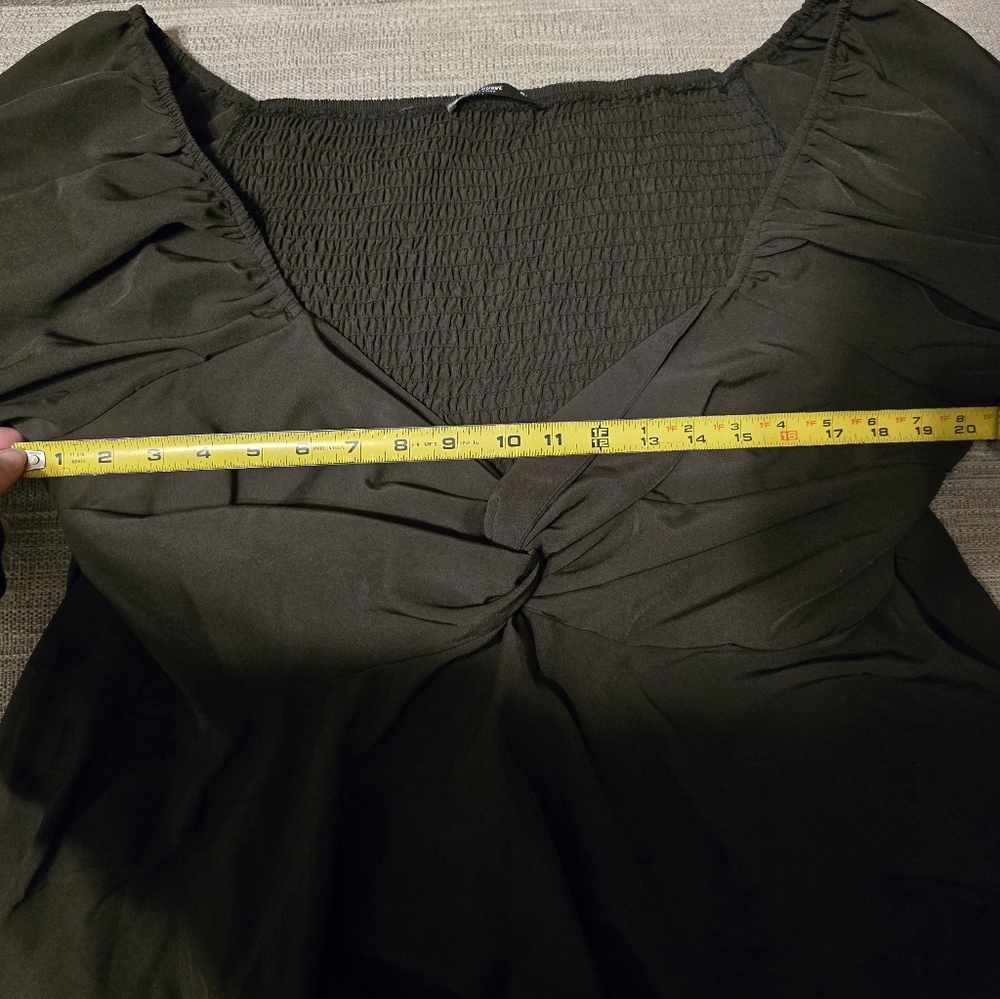 Black Sweetheart Neckline Top - Picture 3 of 3